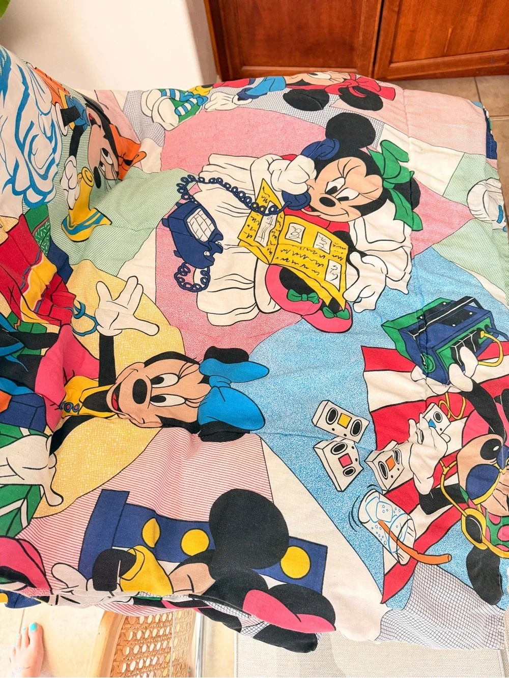 Vintage Disney Mickey Minnie Mouse Twin Comforter 62x86 Pastel Bedding